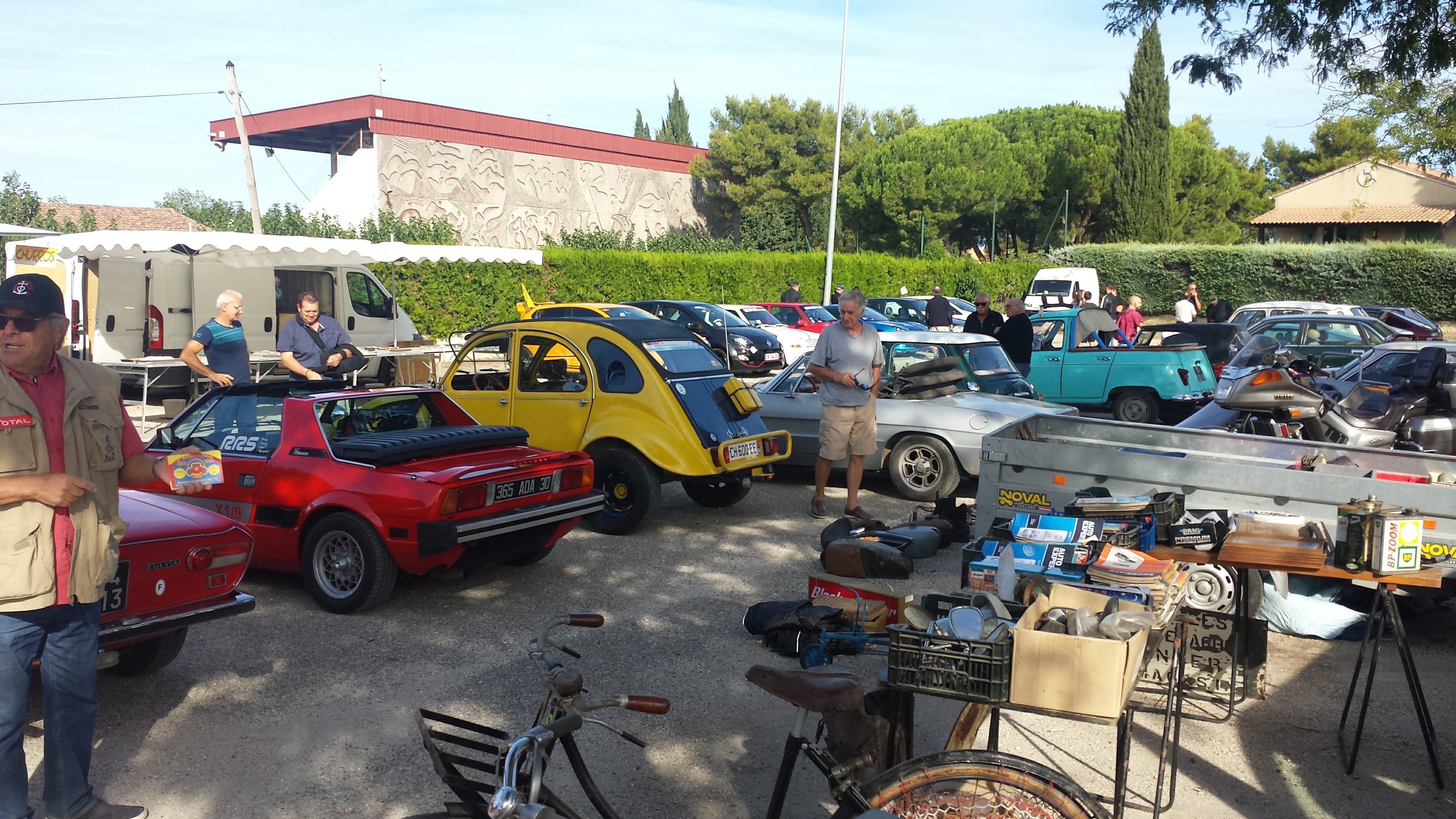 Rassemblement auto des Anciennes de Camargue