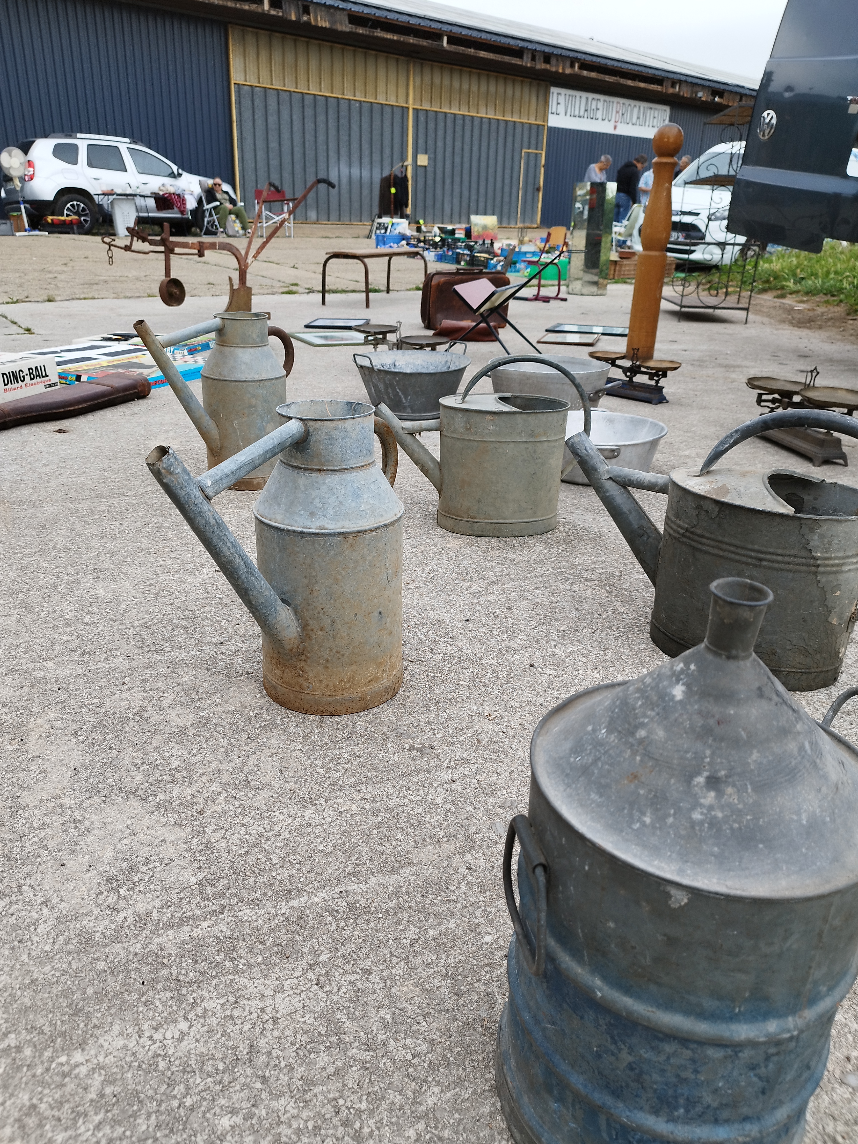 Marché aux puces - Tous les dimanches à Vauvert