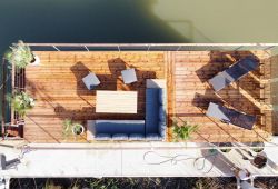 houseboat Camargue Port de Saint-Gilles dans le Gard