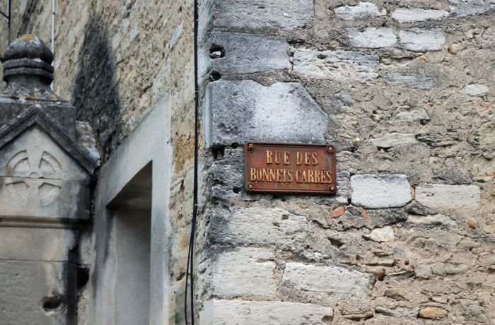 rue des bonnets carrés vauvert