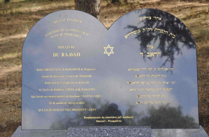 stèle posquières vauvert