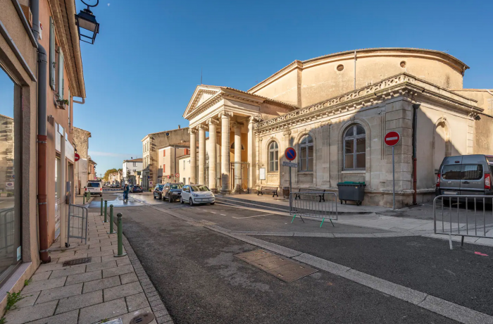 gîte de vacances en Camargue à Vauvert vue rue