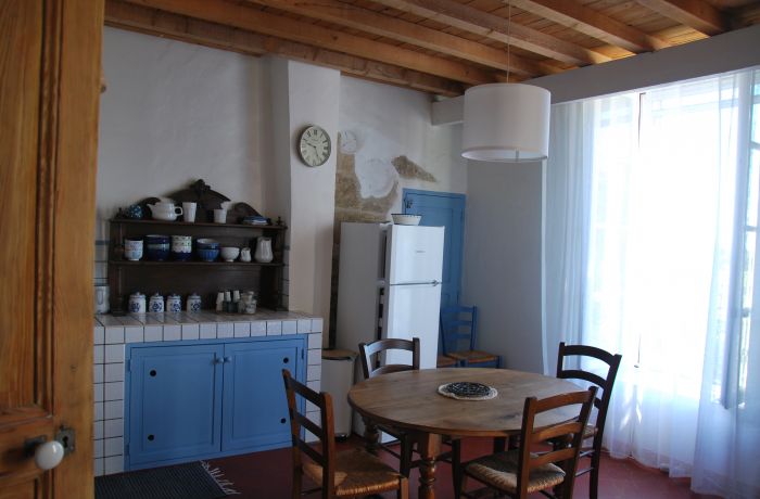 Mas béata cuisine séjour